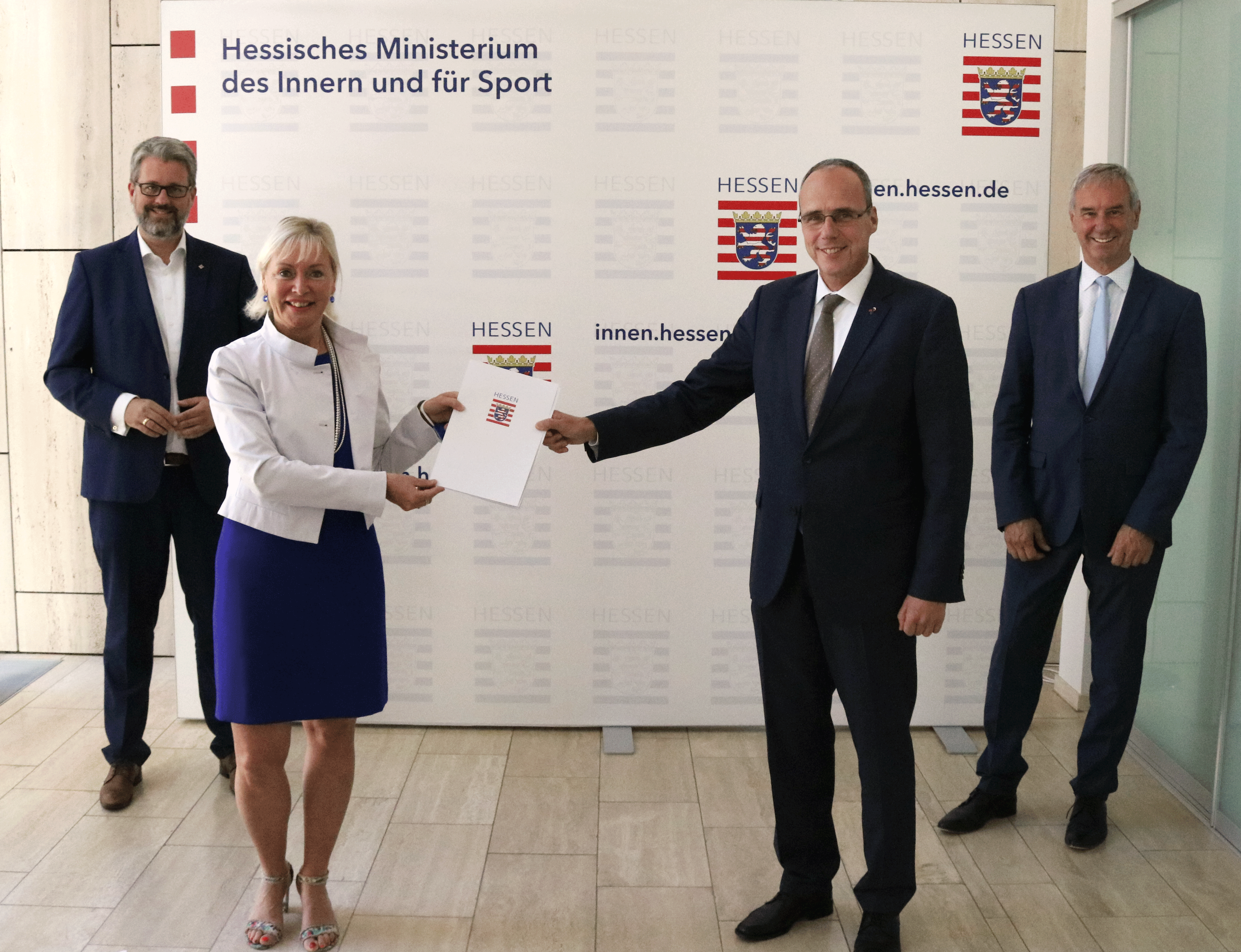 Kristina Sinemus; Peter Beuth; Ulrich Künkel und Patrick Burghardt.
