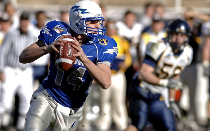 Gruppe von American-Football-Spielern.