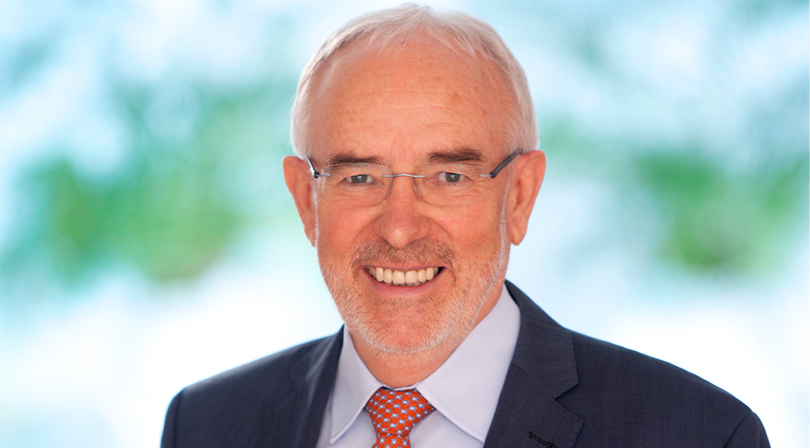 Alexander Rossnagel.